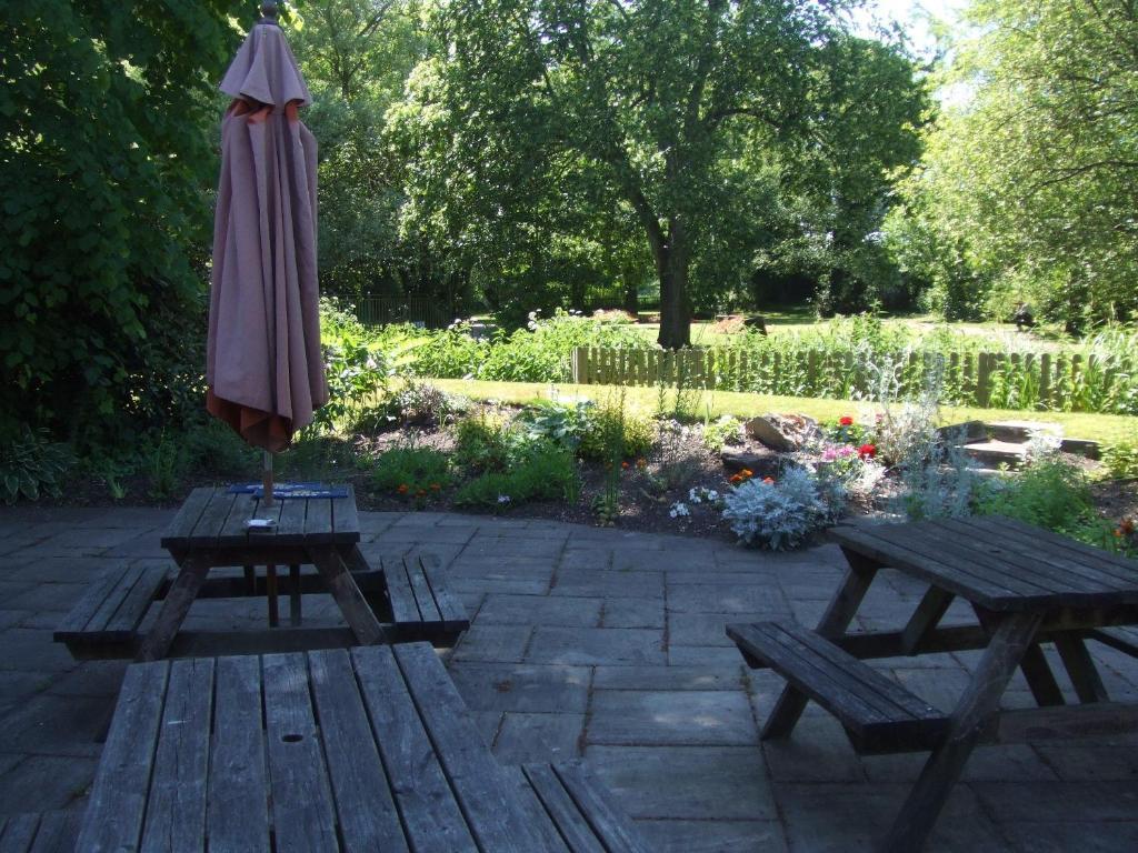 Avon Accommodation Ringwood Exterior photo