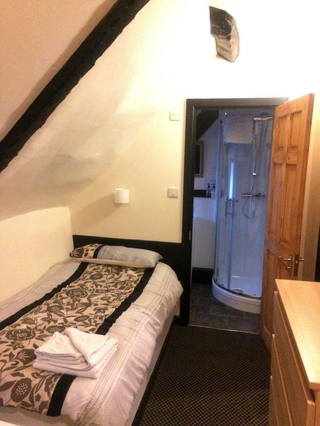 Avon Accommodation Ringwood Exterior photo